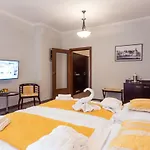 Studanka 4*