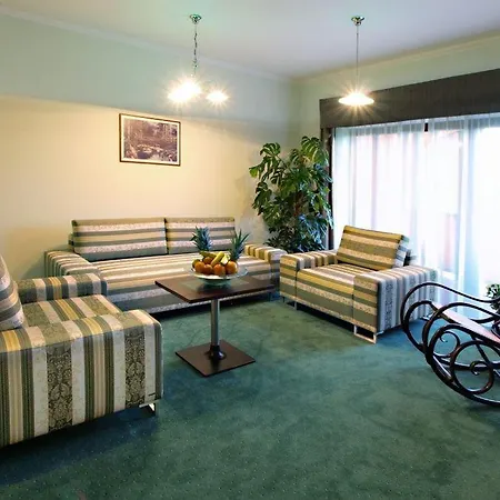 Hotel Studanka 4*