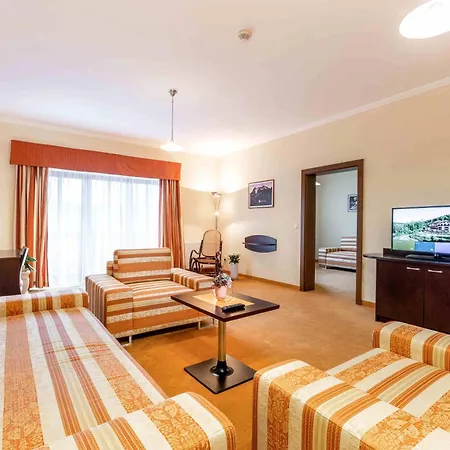 Hotel Studanka 4*